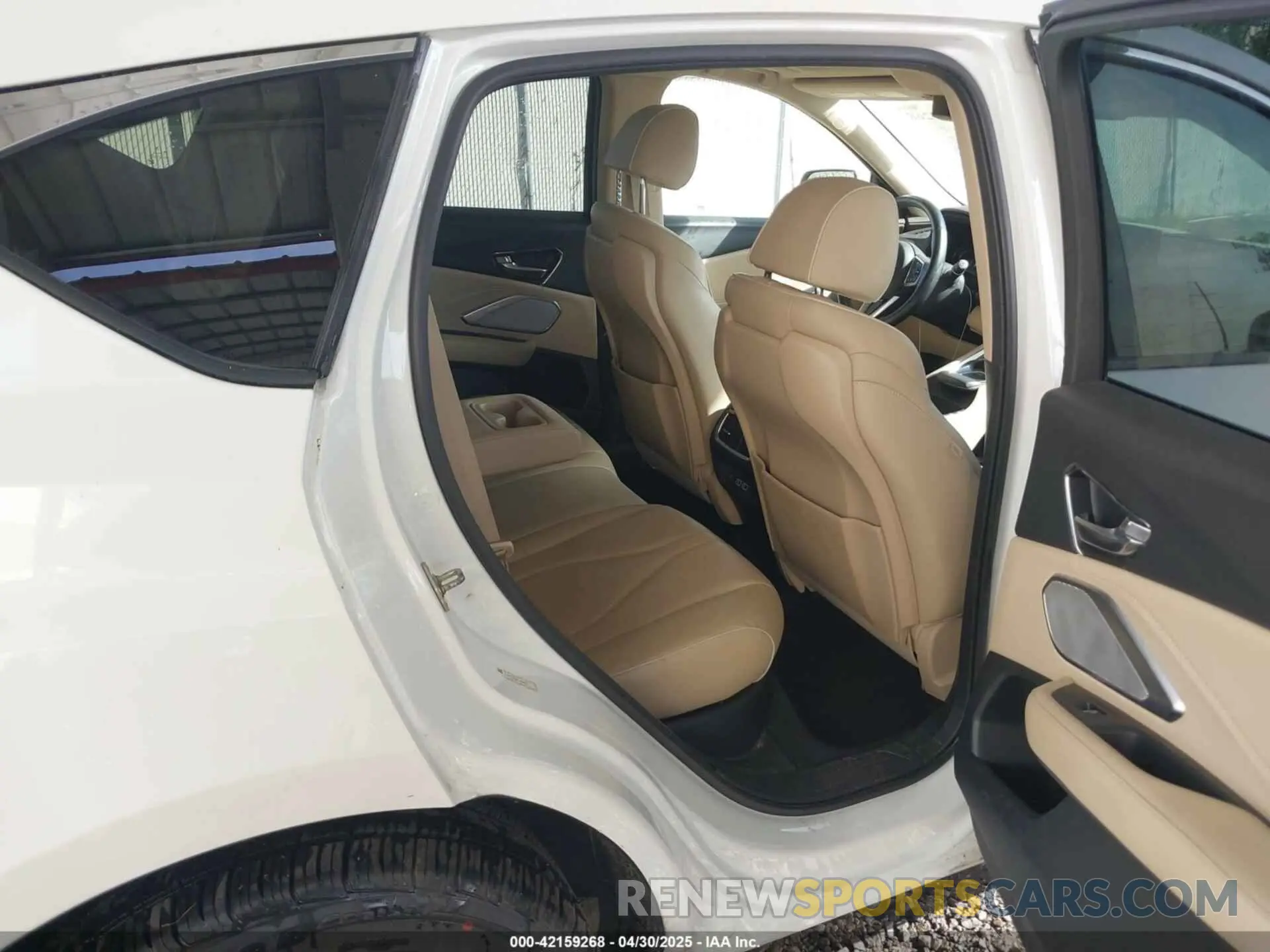 8 Фотография поврежденного автомобиля 5J8TC2H75KL000905 ACURA RDX 2019
