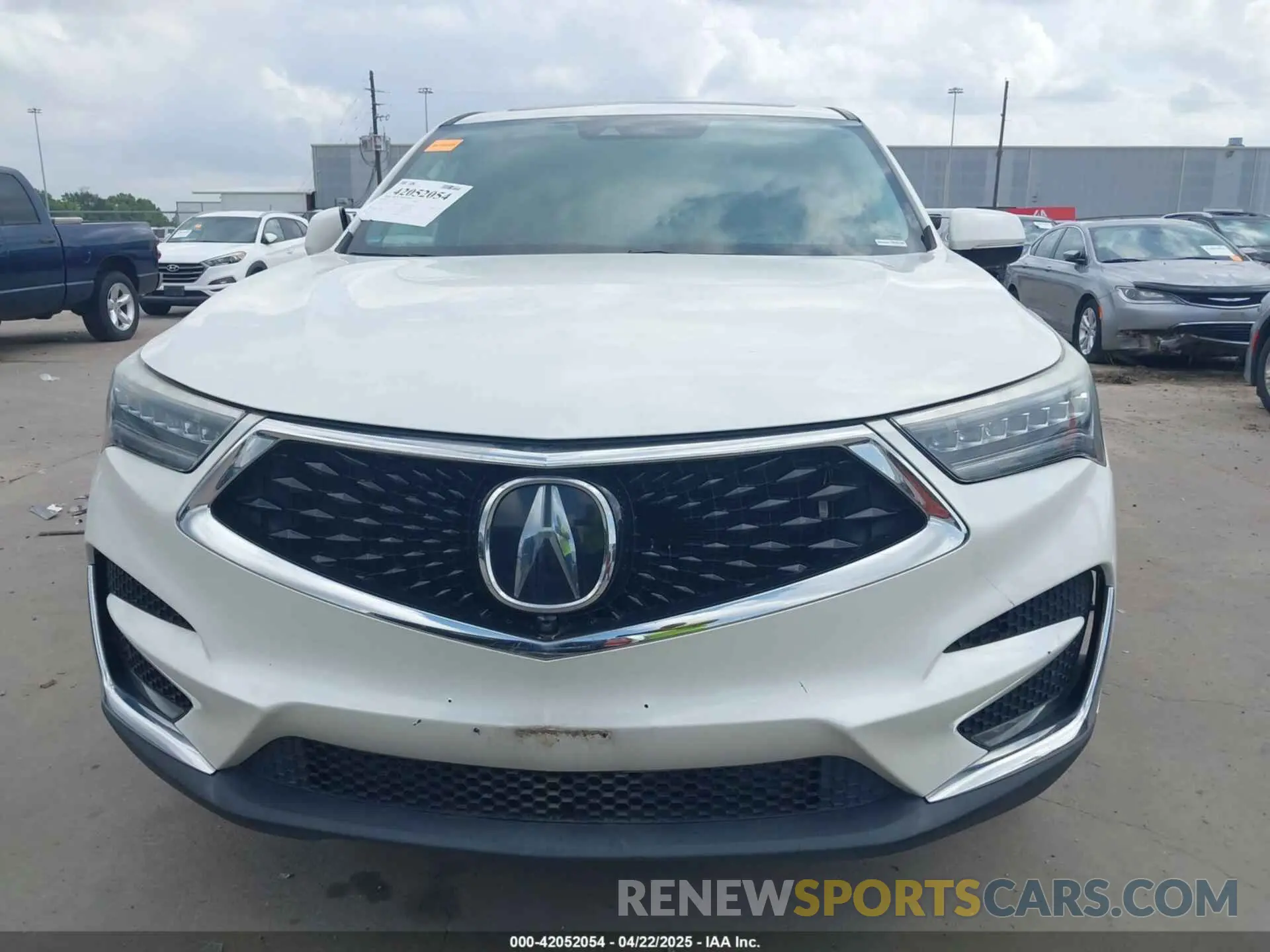 13 Photograph of a damaged car 5J8TC2H7XKL018039 ACURA RDX 2019