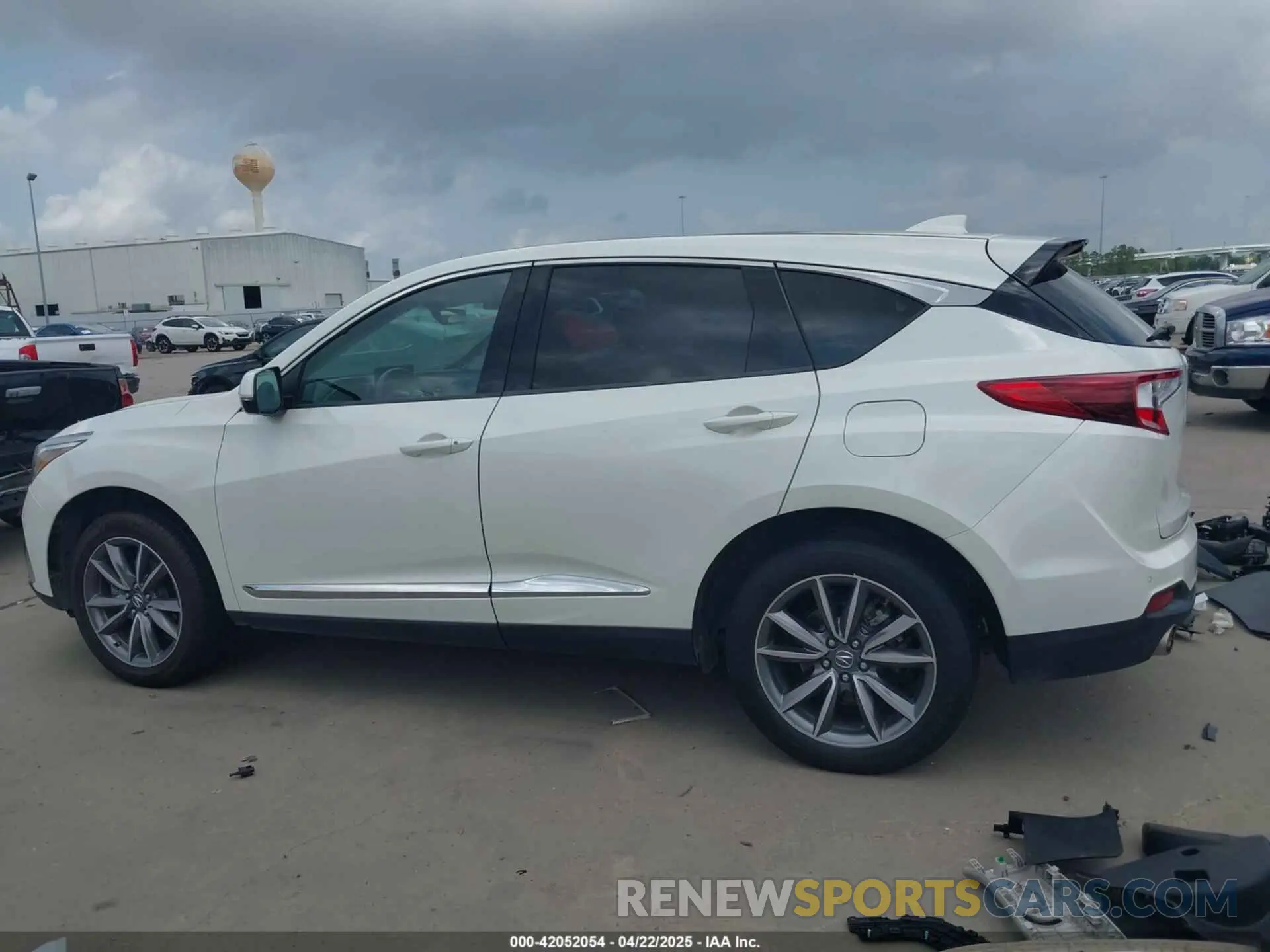 15 Photograph of a damaged car 5J8TC2H7XKL018039 ACURA RDX 2019
