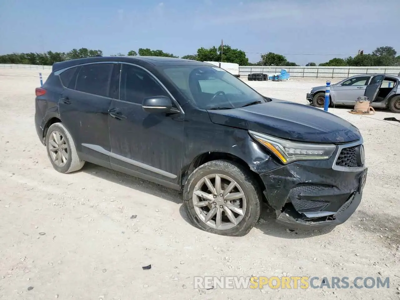 4 Photograph of a damaged car 5J8TC1H38LL009204 ACURA RDX 2020