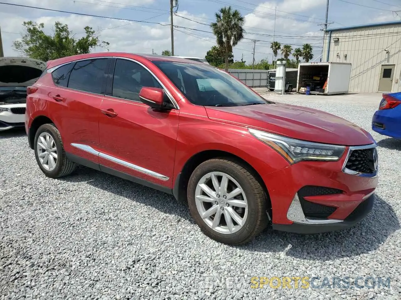 4 Photograph of a damaged car 5J8TC1H38LL018937 ACURA RDX 2020