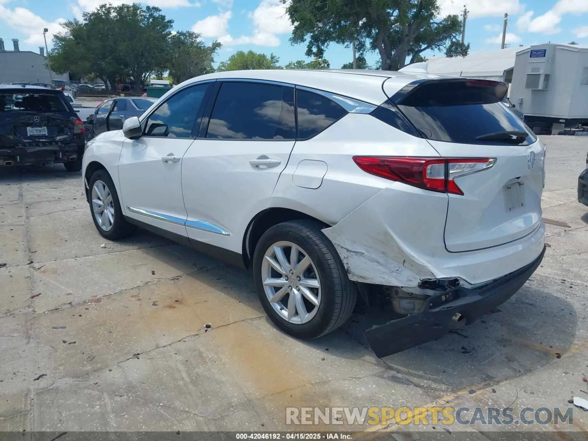 3 Фотография поврежденного автомобиля 5J8TC1H3XLL007356 ACURA RDX 2020