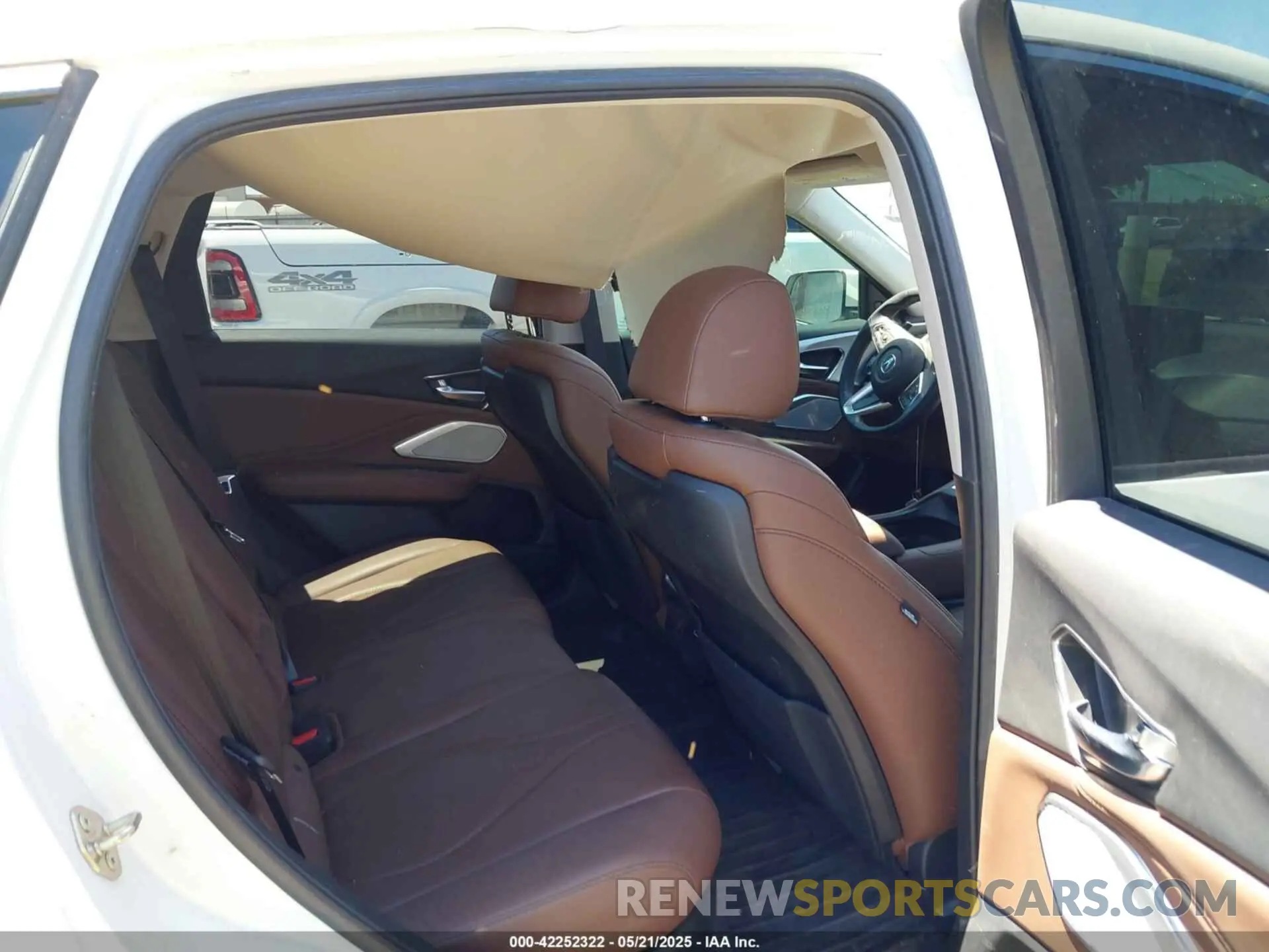 8 Фотография поврежденного автомобиля 5J8TC1H50LL004449 ACURA RDX 2020