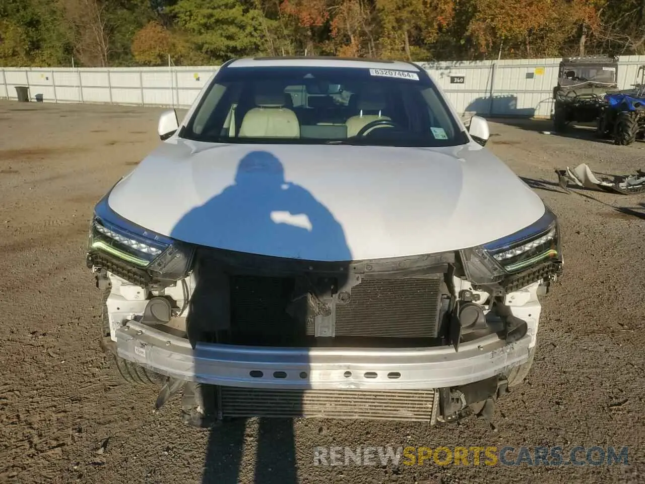 5 Photograph of a damaged car 5J8TC1H50LL011109 ACURA RDX 2020