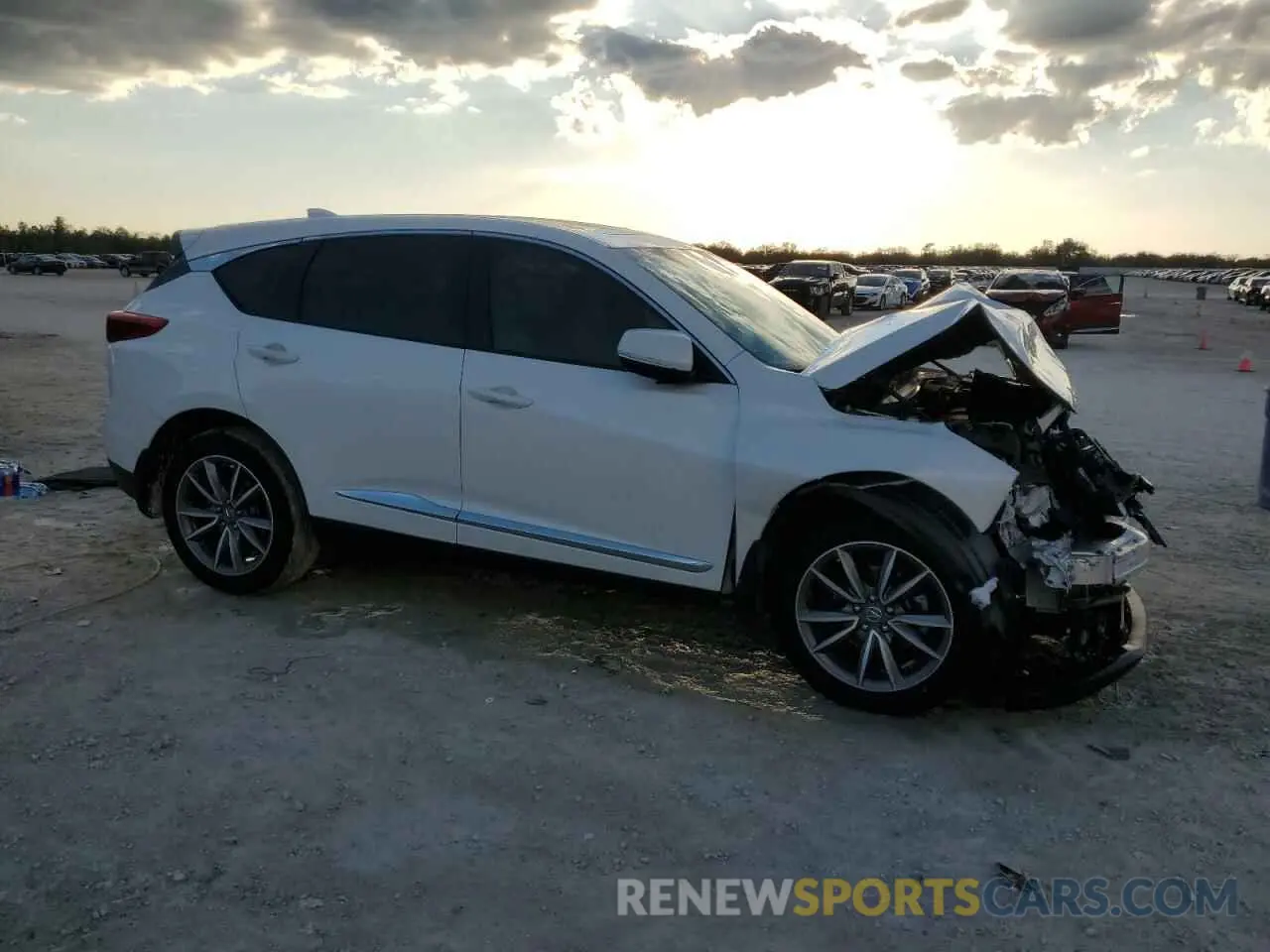 4 Photograph of a damaged car 5J8TC1H51LL001625 ACURA RDX 2020
