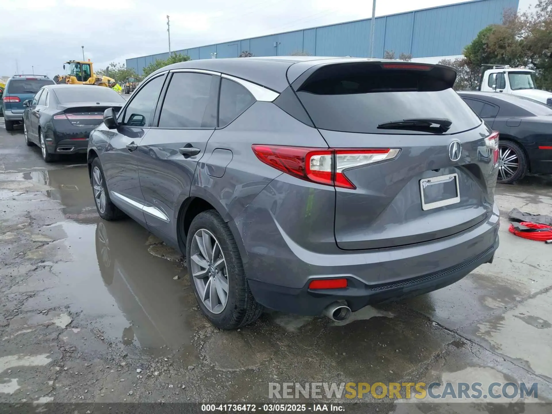3 Photograph of a damaged car 5J8TC1H58LL012668 ACURA RDX 2020