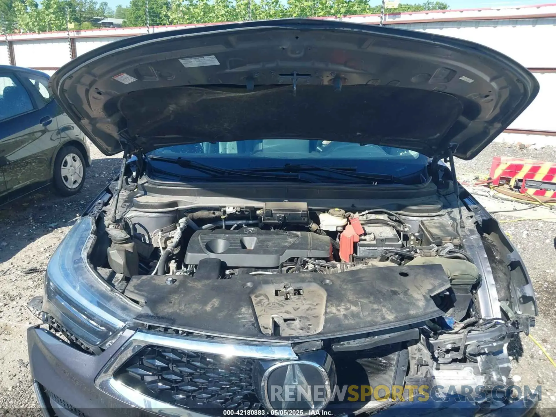 10 Photograph of a damaged car 5J8TC1H59LL006376 ACURA RDX 2020