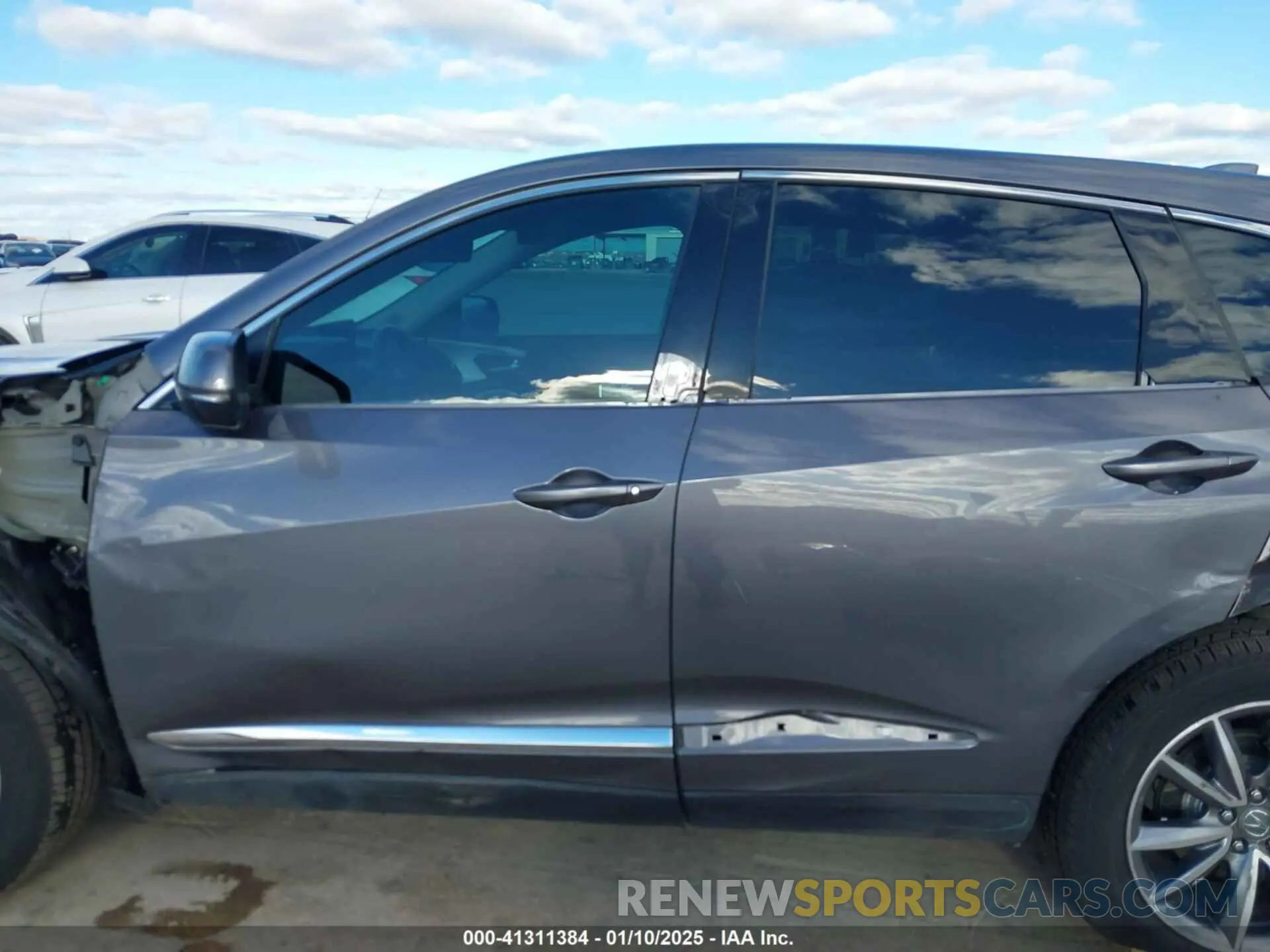 15 Photograph of a damaged car 5J8TC1H5XLL003924 ACURA RDX 2020