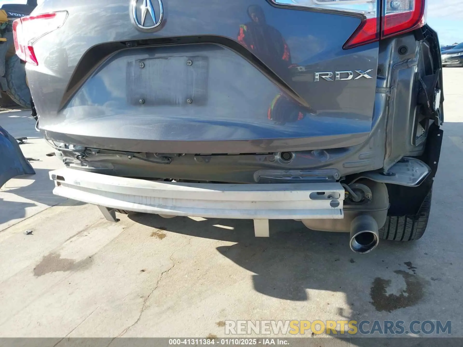 20 Photograph of a damaged car 5J8TC1H5XLL003924 ACURA RDX 2020