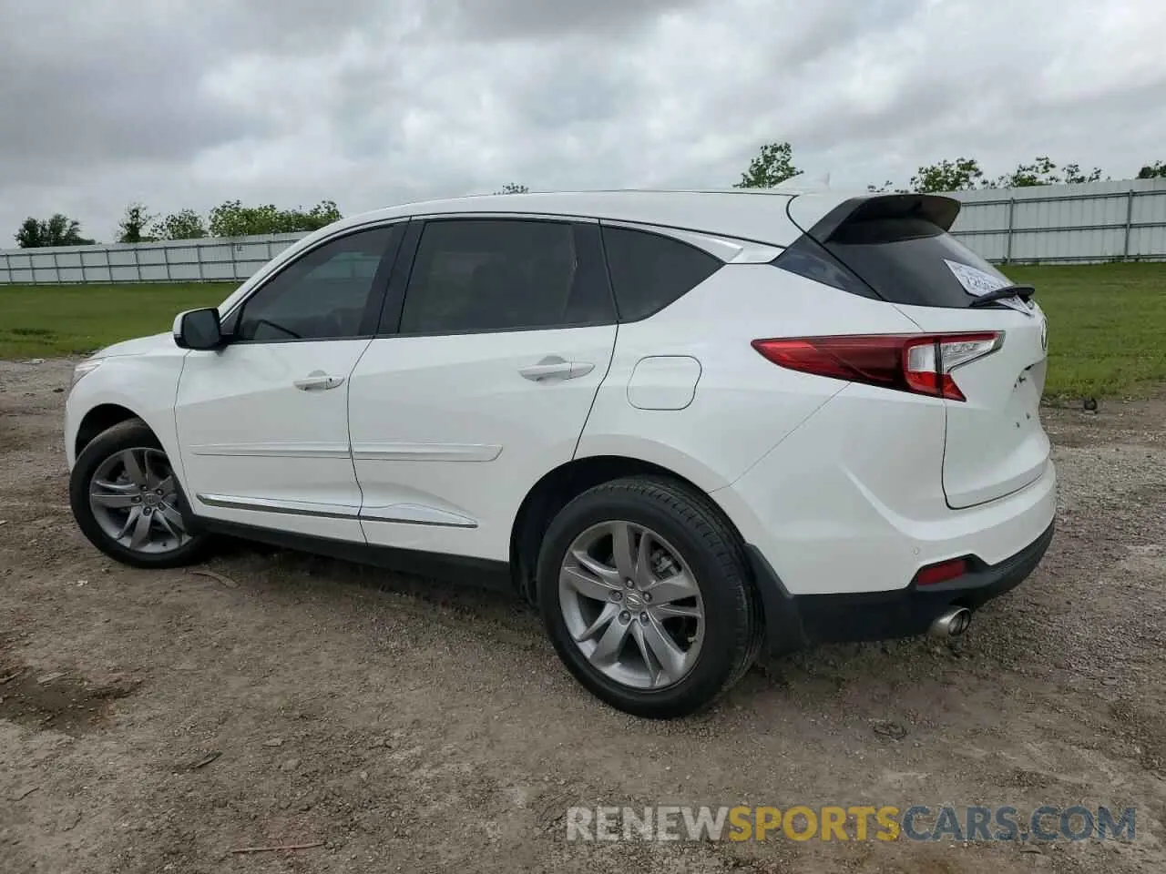 2 Photograph of a damaged car 5J8TC1H79LL010400 ACURA RDX 2020