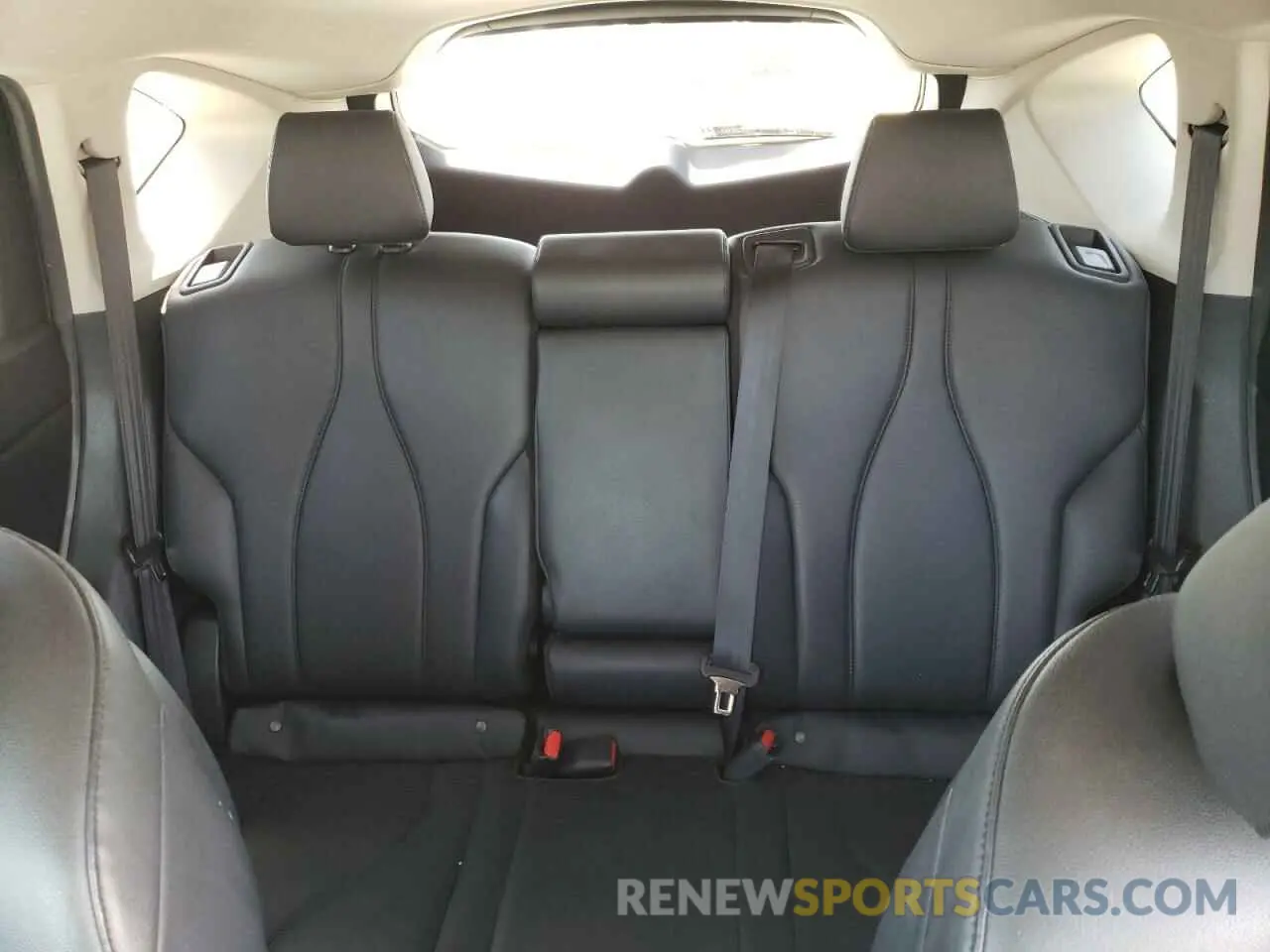 10 Фотография поврежденного автомобиля 5J8TC2H38LL008348 ACURA RDX 2020