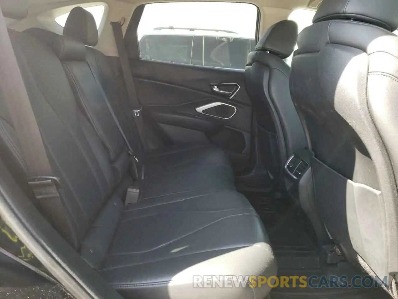 11 Фотография поврежденного автомобиля 5J8TC2H38LL008348 ACURA RDX 2020