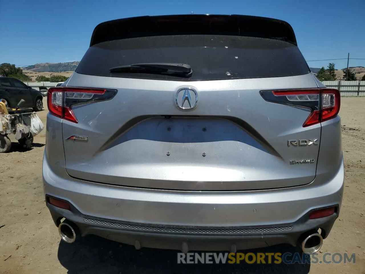 6 Photograph of a damaged car 5J8TC2H67LL022817 ACURA RDX 2020