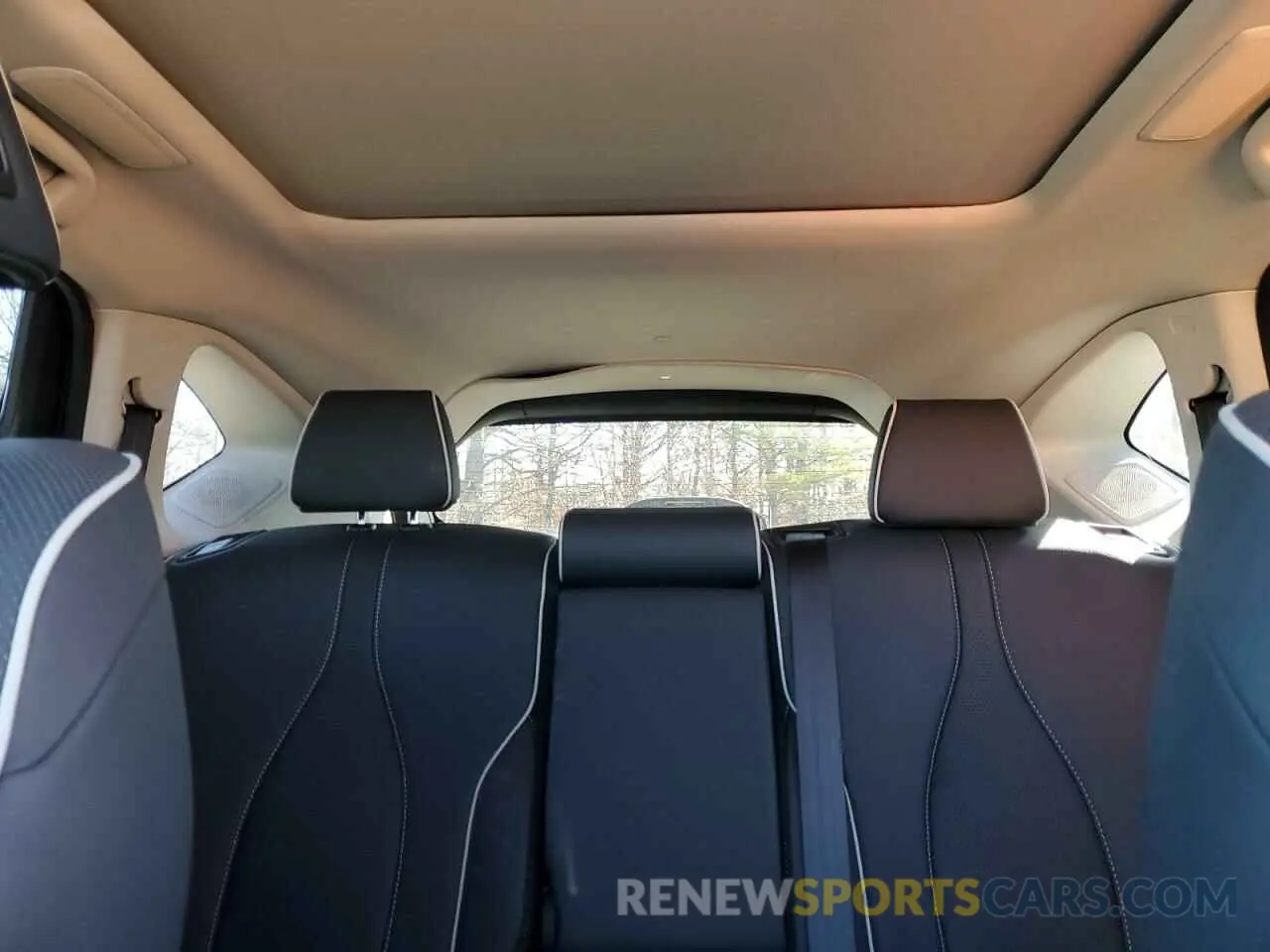 10 Фотография поврежденного автомобиля 5J8TC2H74LL036814 ACURA RDX 2020