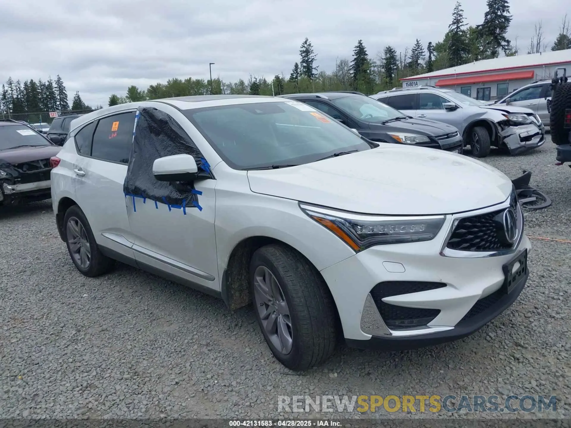 1 Photograph of a damaged car 5J8TC2H98LL809852 ACURA RDX 2020