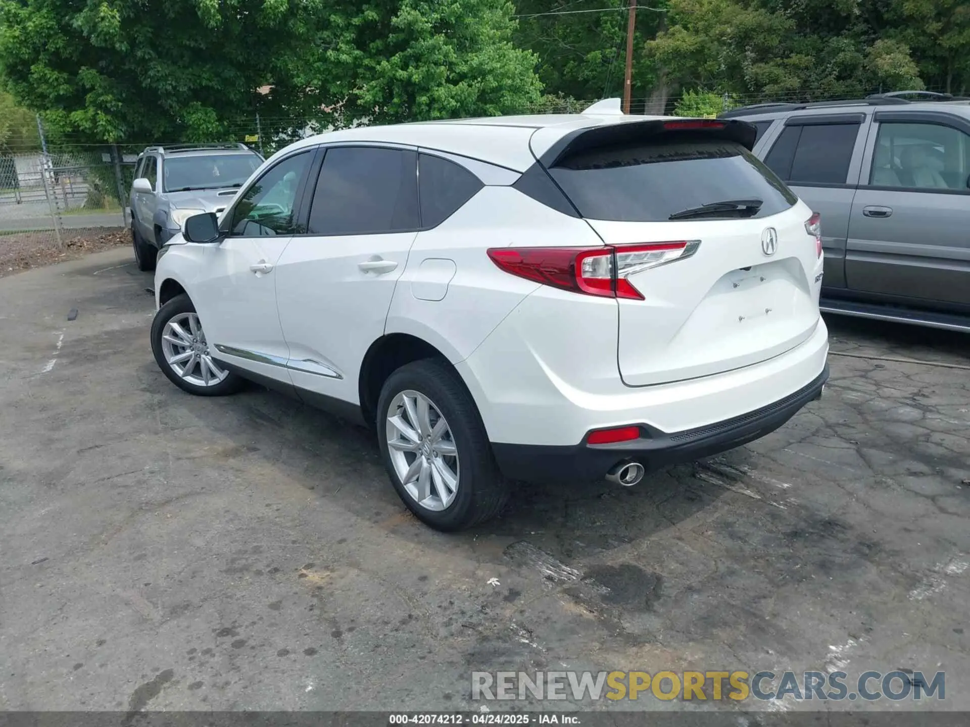 3 Фотография поврежденного автомобиля 5J8TC1H31ML004962 ACURA RDX 2021