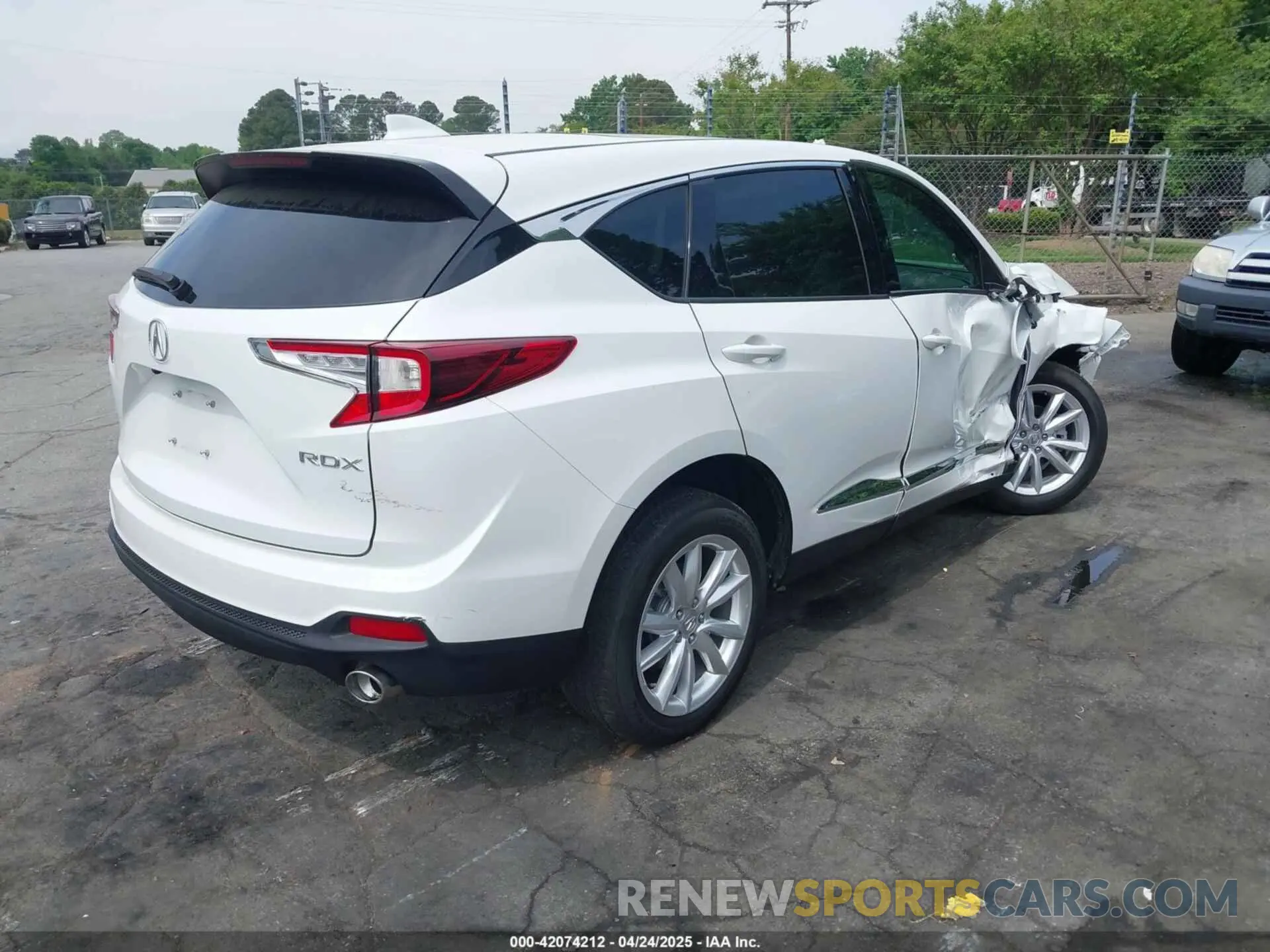 4 Фотография поврежденного автомобиля 5J8TC1H31ML004962 ACURA RDX 2021