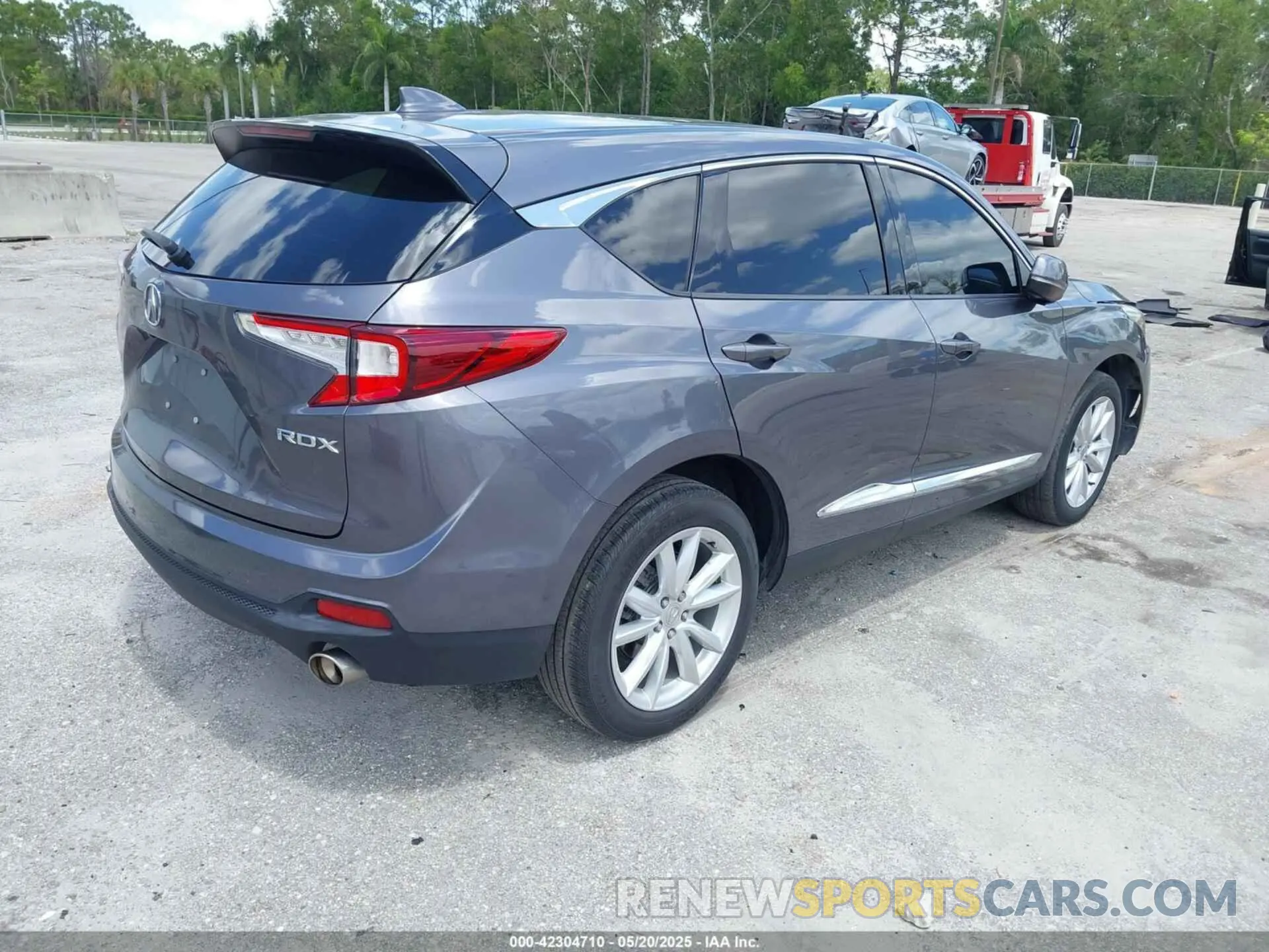 4 Фотография поврежденного автомобиля 5J8TC1H33ML016658 ACURA RDX 2021