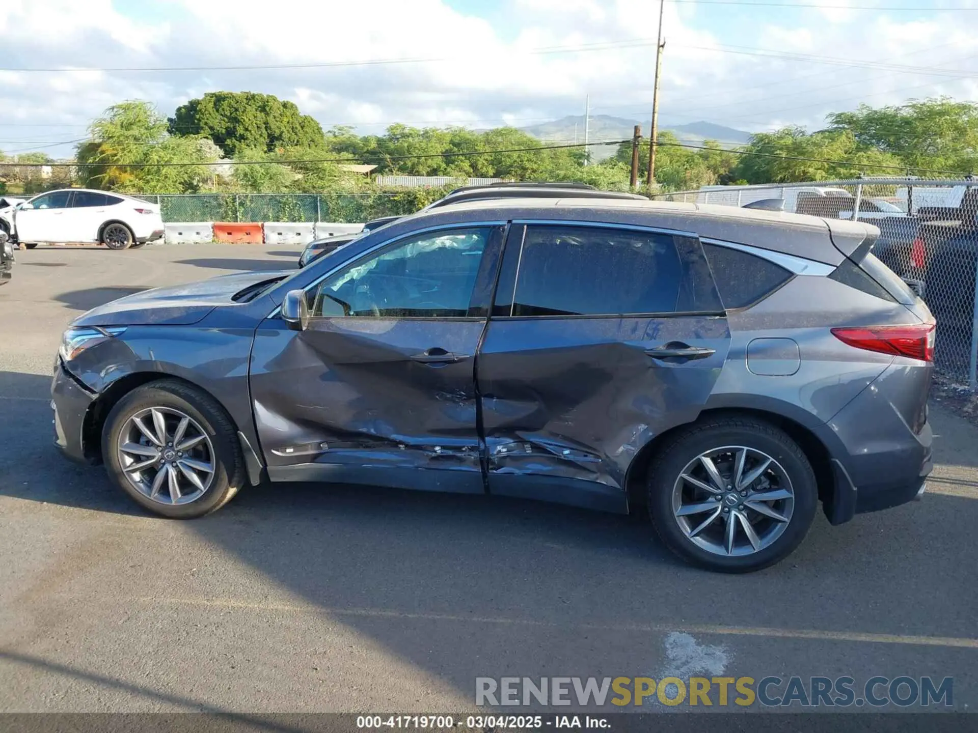 15 Photograph of a damaged car 5J8TC1H55ML018431 ACURA RDX 2021