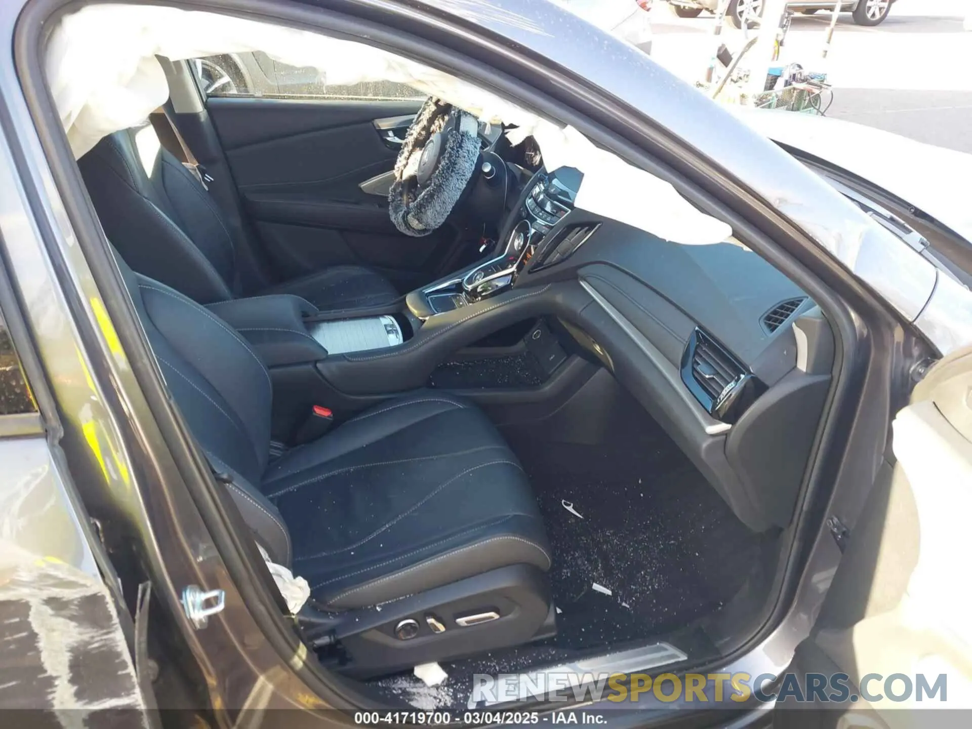 5 Photograph of a damaged car 5J8TC1H55ML018431 ACURA RDX 2021
