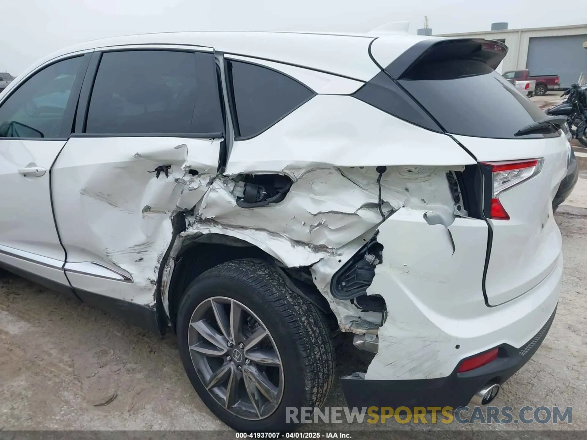 6 Фотография поврежденного автомобиля 5J8TC1H56ML018275 ACURA RDX 2021