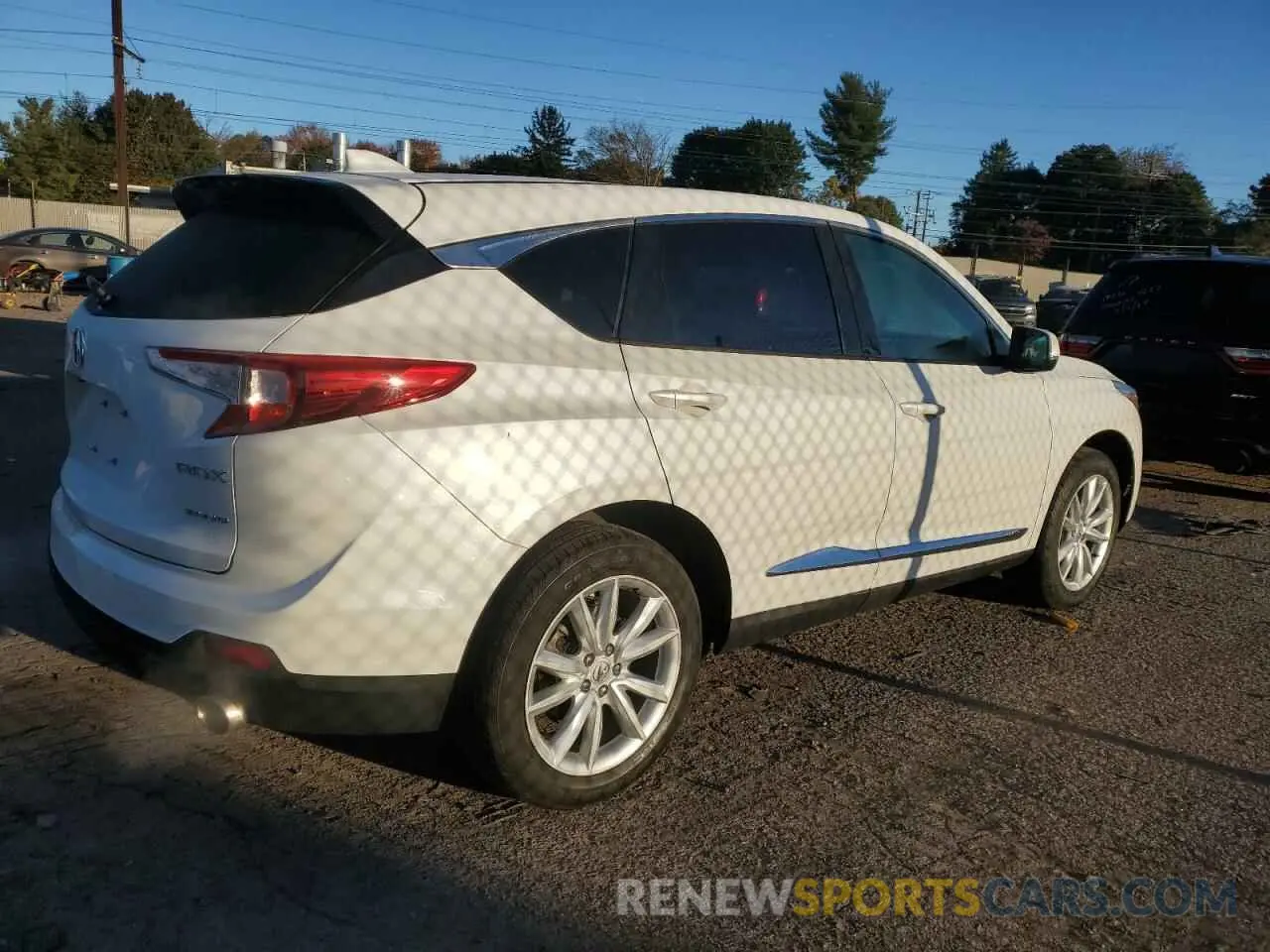 3 Photograph of a damaged car 5J8TC2H38ML006939 ACURA RDX 2021