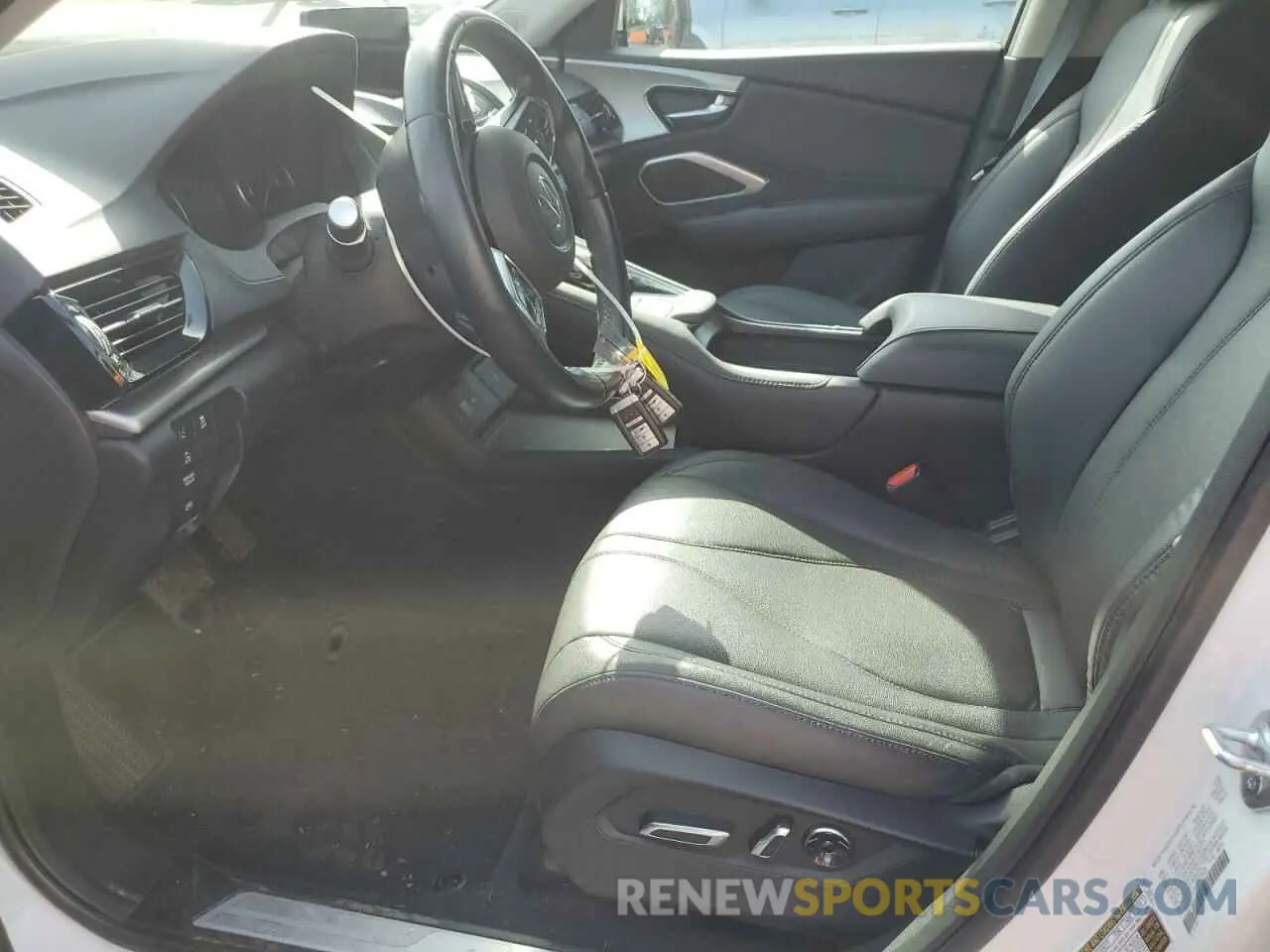 7 Photograph of a damaged car 5J8TC2H3XML016629 ACURA RDX 2021