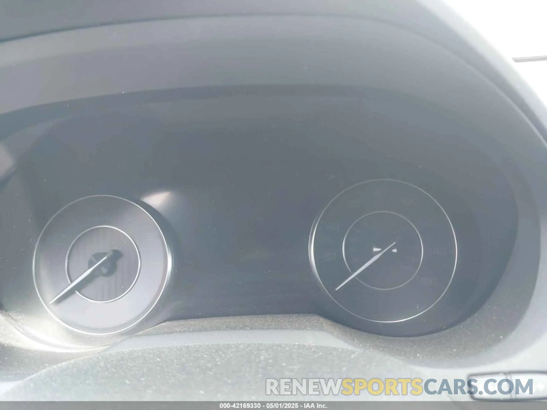 14 Photograph of a damaged car 5J8TC2H57ML010790 ACURA RDX 2021