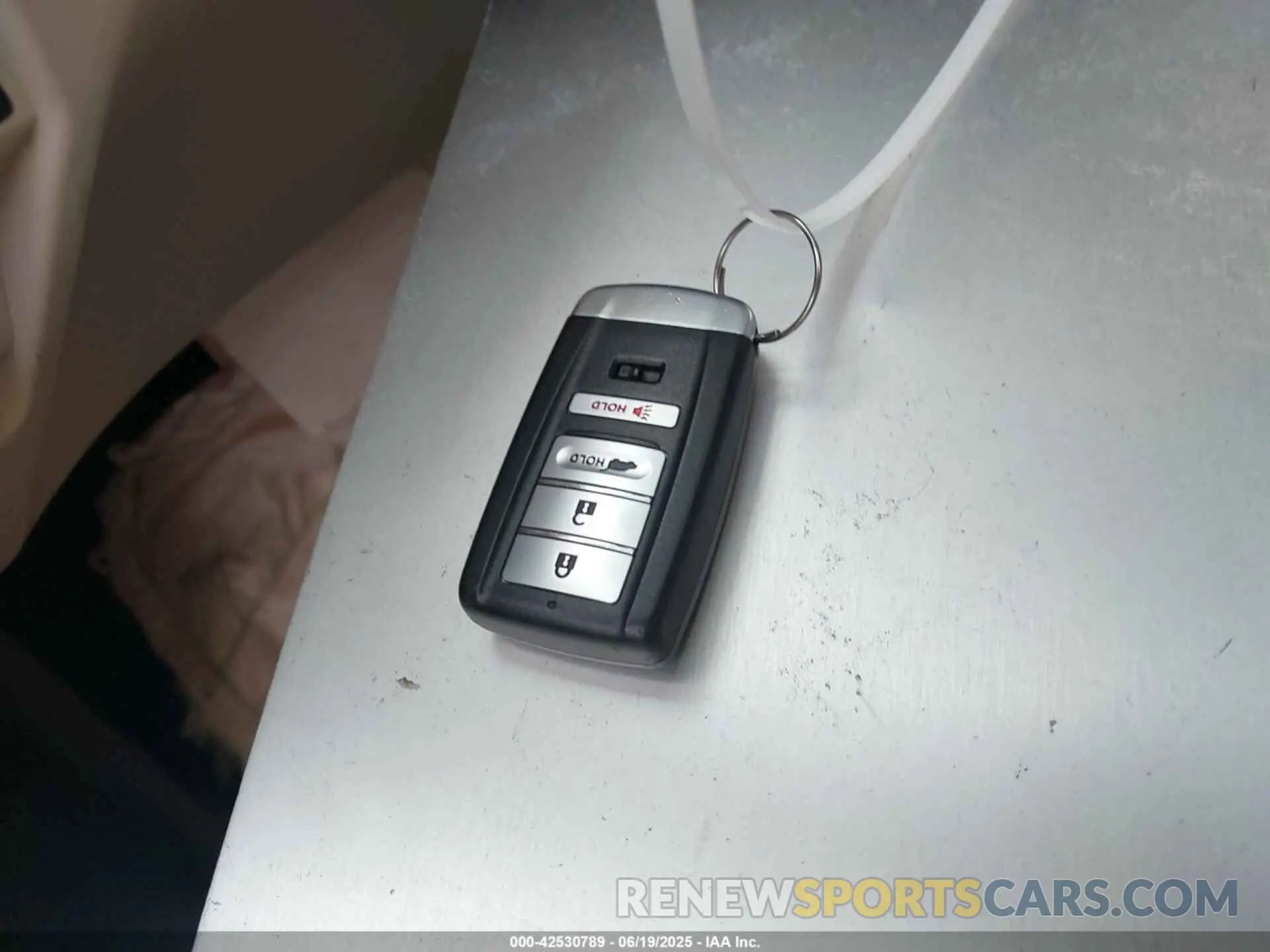 11 Photograph of a damaged car 5J8TC2H57ML027332 ACURA RDX 2021