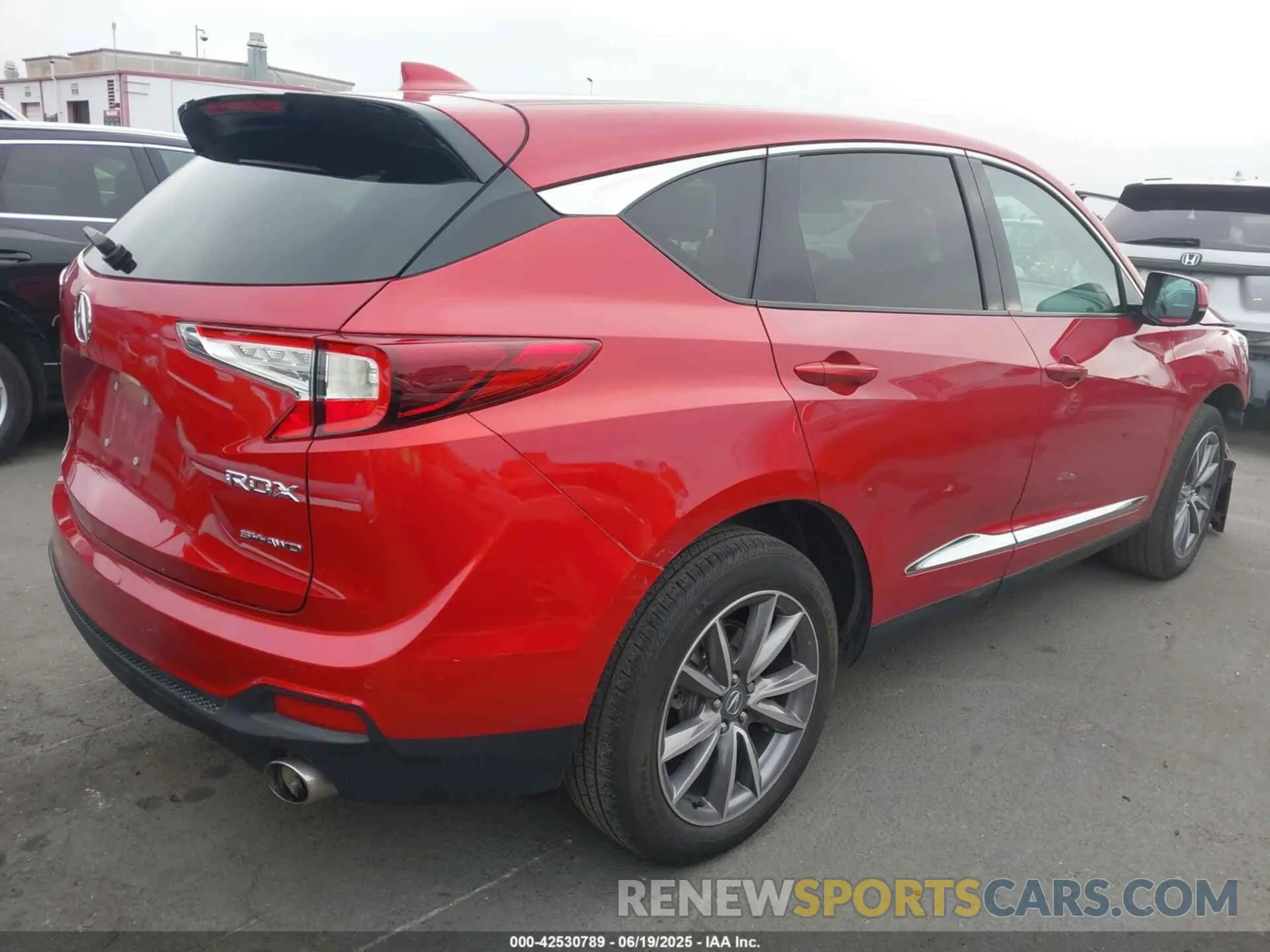 4 Photograph of a damaged car 5J8TC2H57ML027332 ACURA RDX 2021
