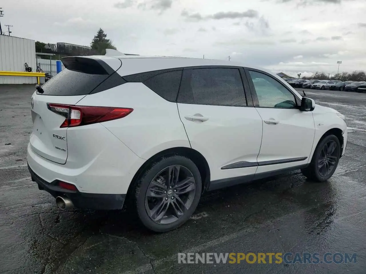 3 Photograph of a damaged car 5J8TC2H60ML010963 ACURA RDX 2021