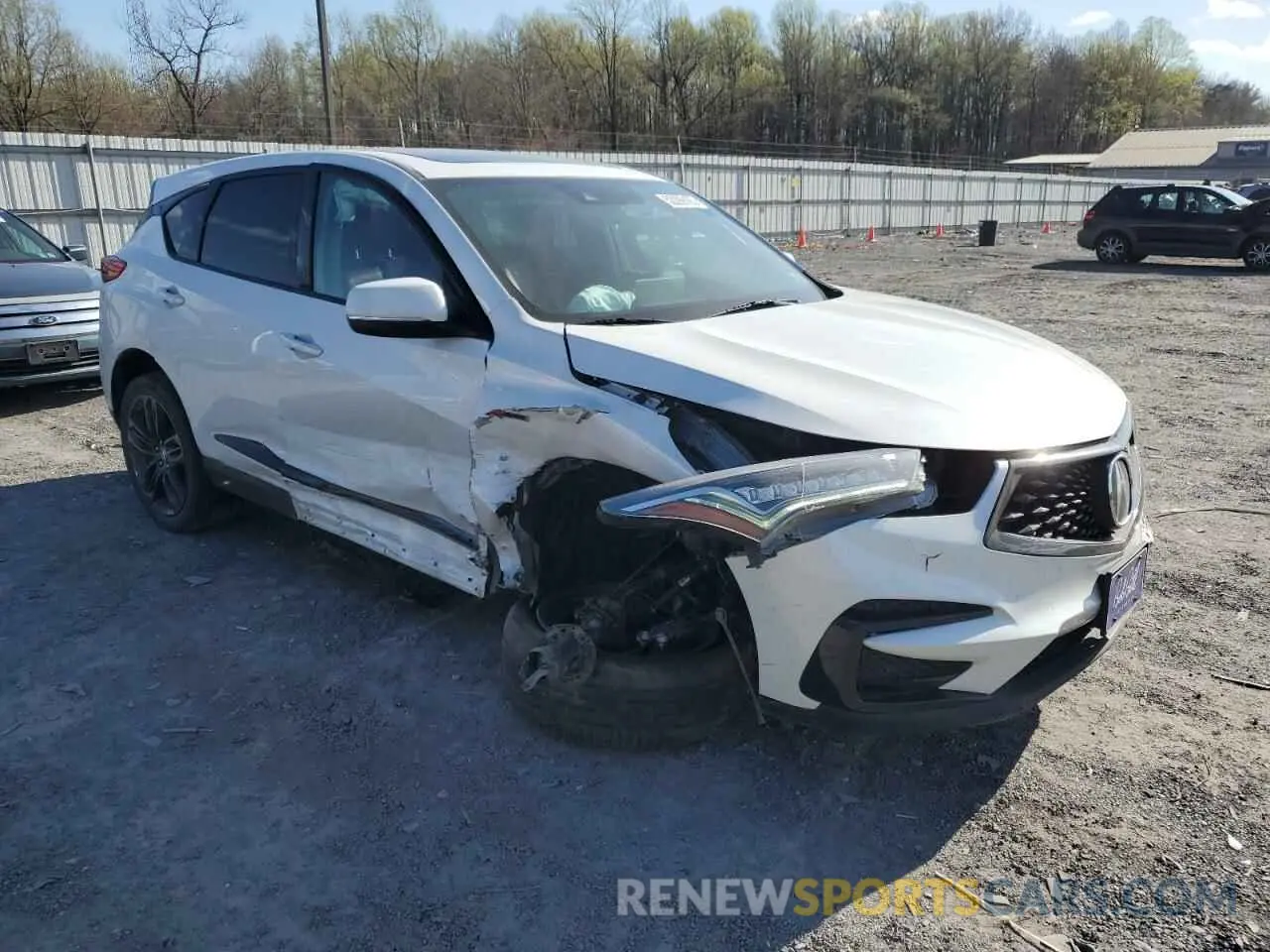 4 Photograph of a damaged car 5J8TC2H60ML031795 ACURA RDX 2021