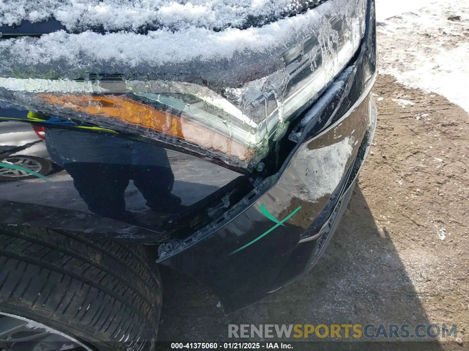 21 Photograph of a damaged car 5J8TC2H64ML022078 ACURA RDX 2021