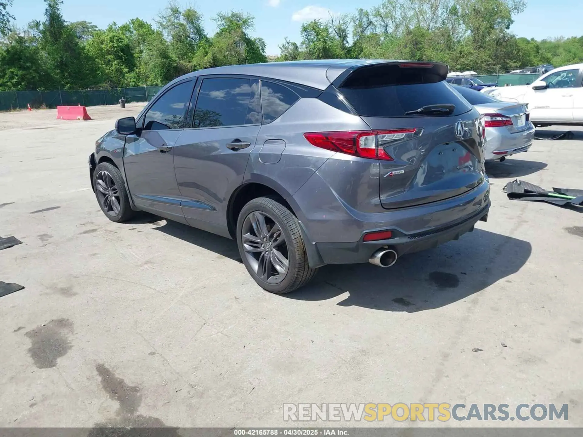 3 Photograph of a damaged car 5J8TC2H65ML001269 ACURA RDX 2021