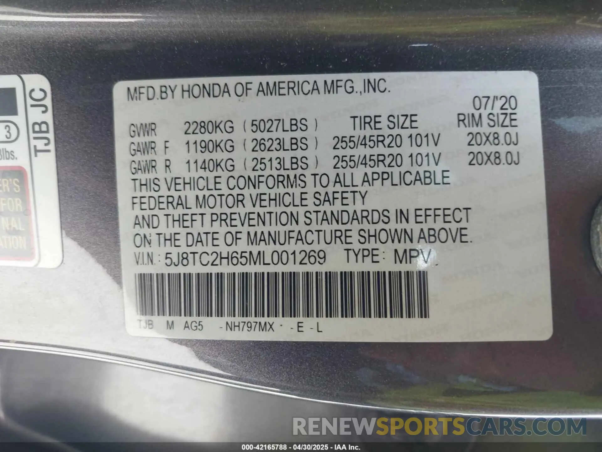 9 Photograph of a damaged car 5J8TC2H65ML001269 ACURA RDX 2021