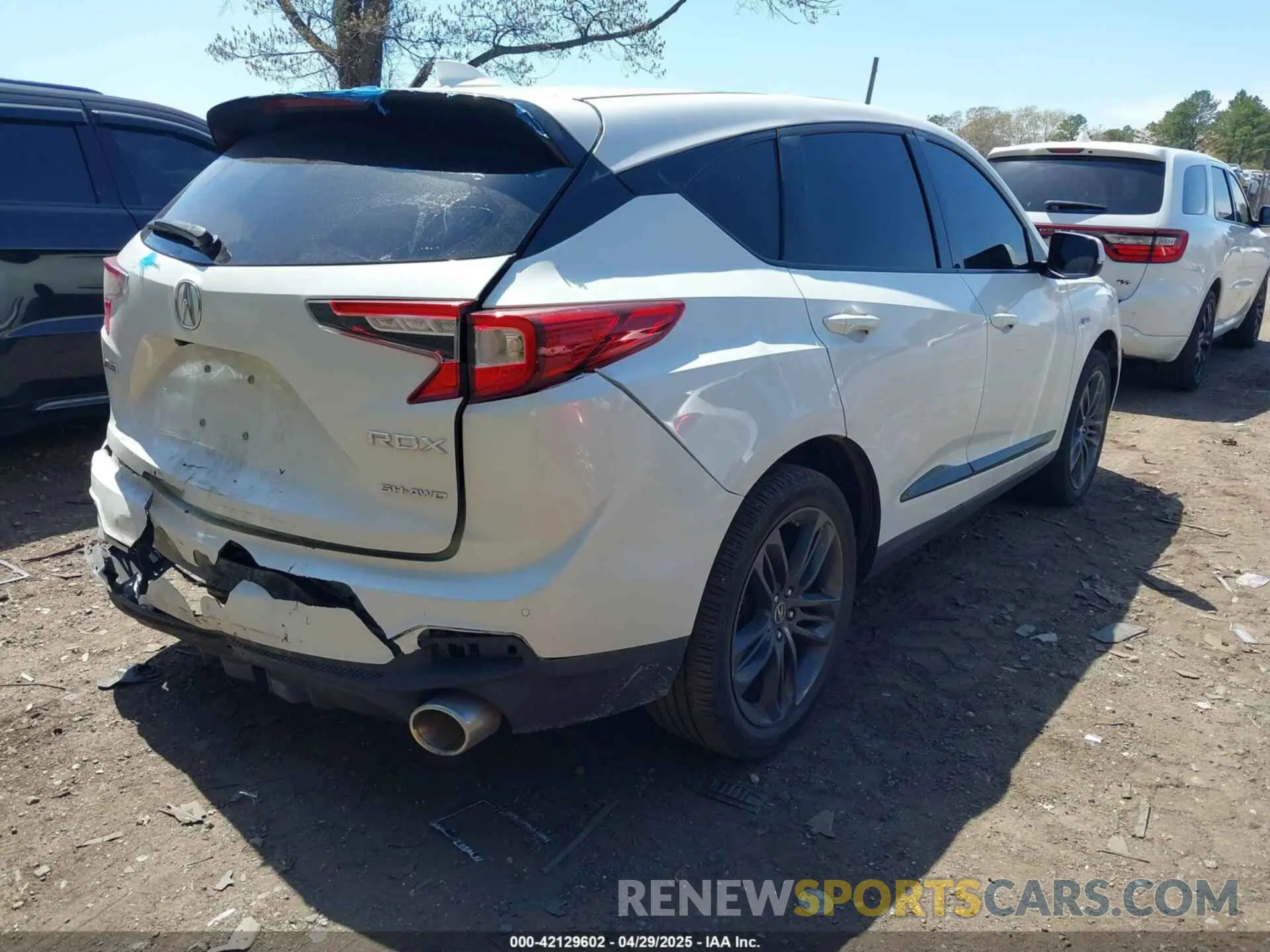4 Фотография поврежденного автомобиля 5J8TC2H65ML022655 ACURA RDX 2021