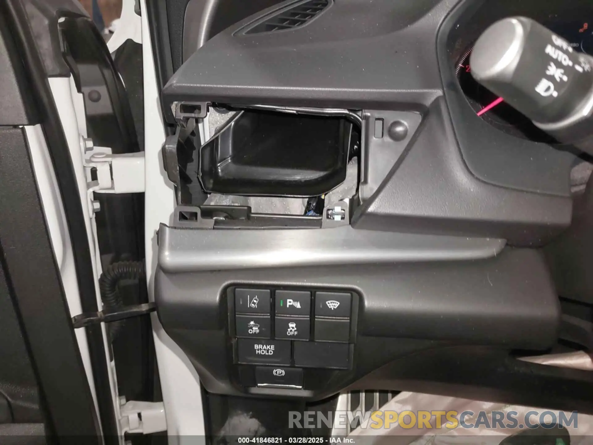 18 Фотография поврежденного автомобиля 5J8TC2H69ML803565 ACURA RDX 2021