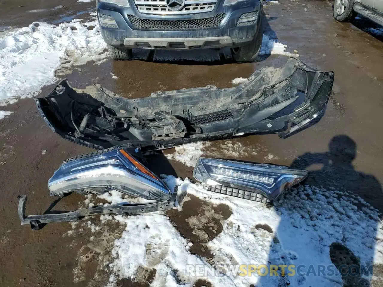 13 Photograph of a damaged car 5J8TC2H74ML809475 ACURA RDX 2021