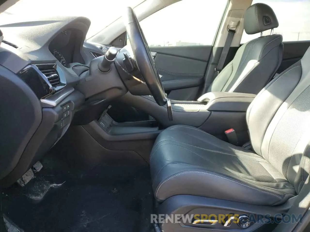 7 Photograph of a damaged car 5J8TC2H74ML809475 ACURA RDX 2021
