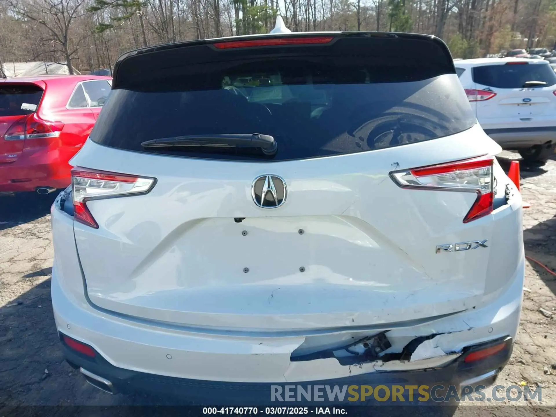 16 Photograph of a damaged car 5J8TC1H58NL003746 ACURA RDX 2022