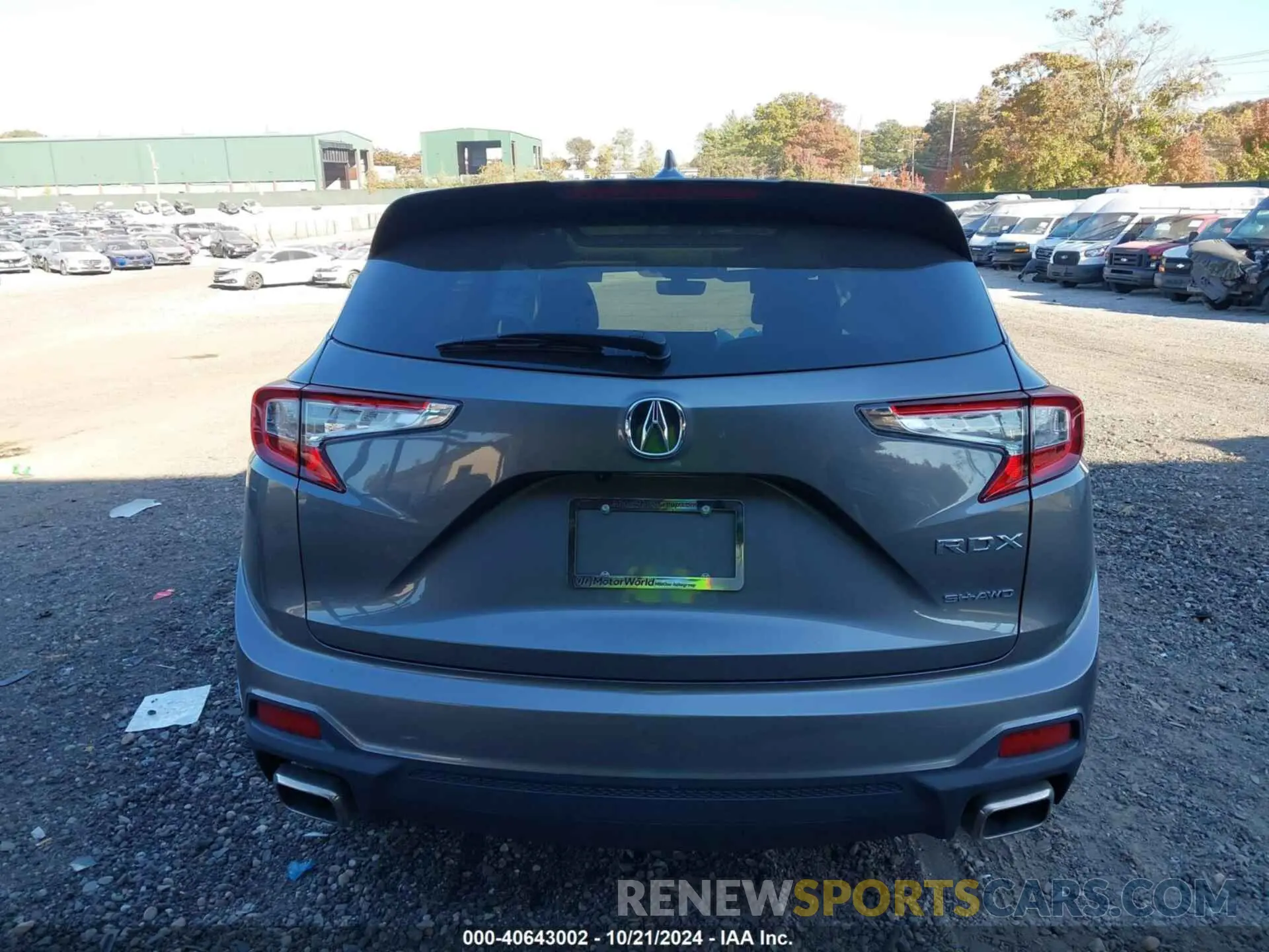 17 Photograph of a damaged car 5J8TC2H33NL002038 ACURA RDX 2022
