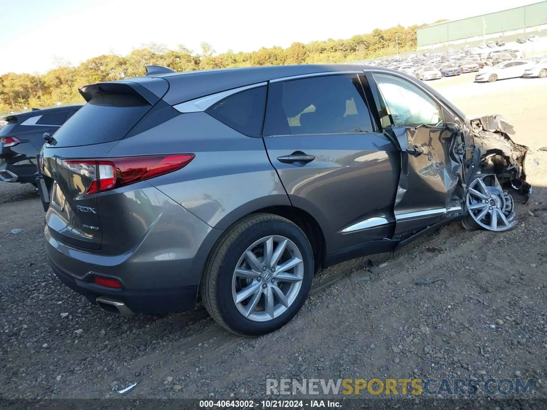 4 Photograph of a damaged car 5J8TC2H33NL002038 ACURA RDX 2022