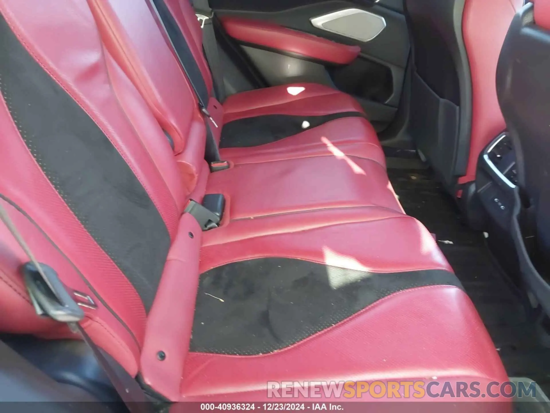 8 Фотография поврежденного автомобиля 5J8TC2H65NL008336 ACURA RDX 2022