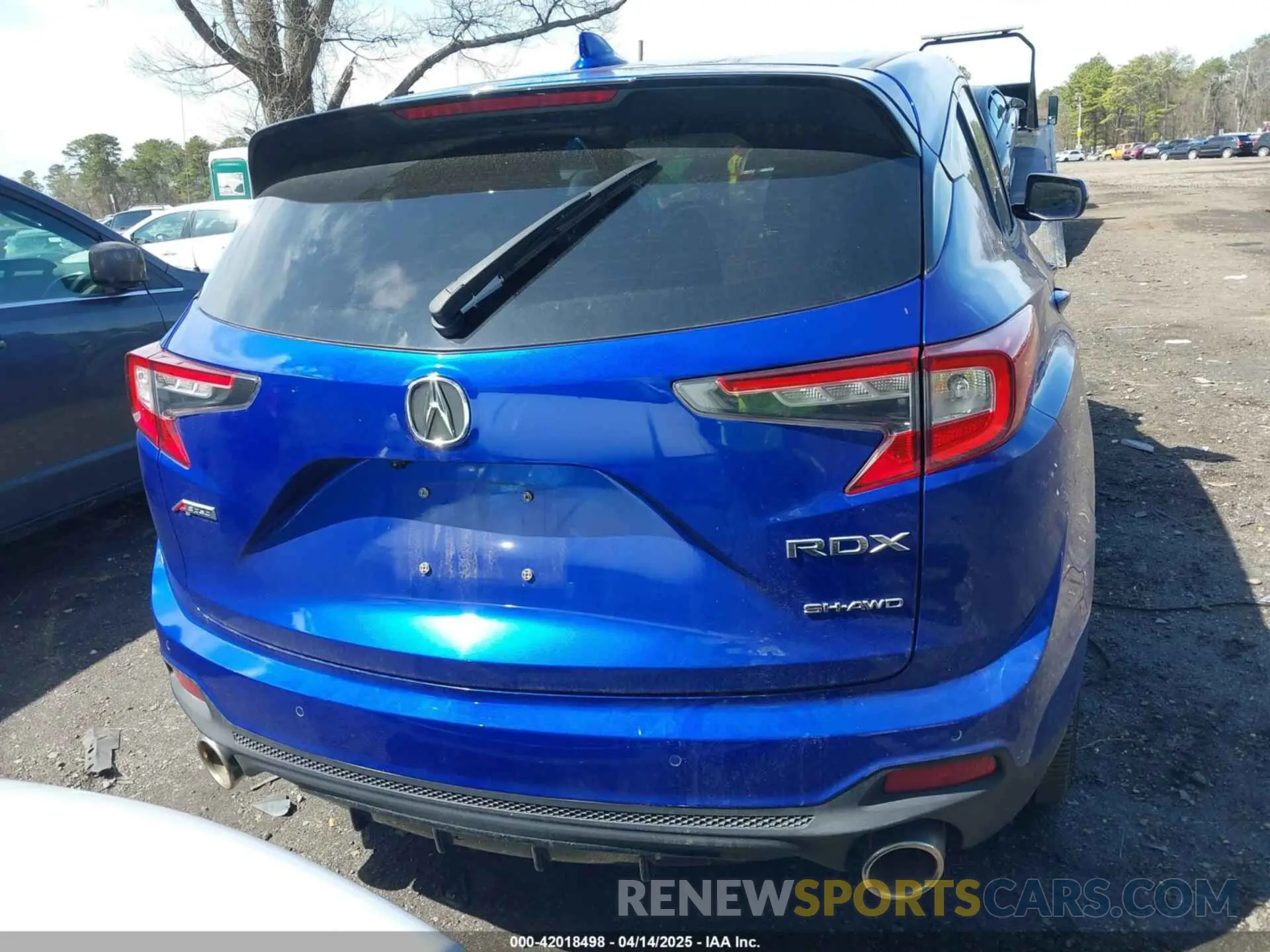 15 Photograph of a damaged car 5J8TC2H68NL012686 ACURA RDX 2022