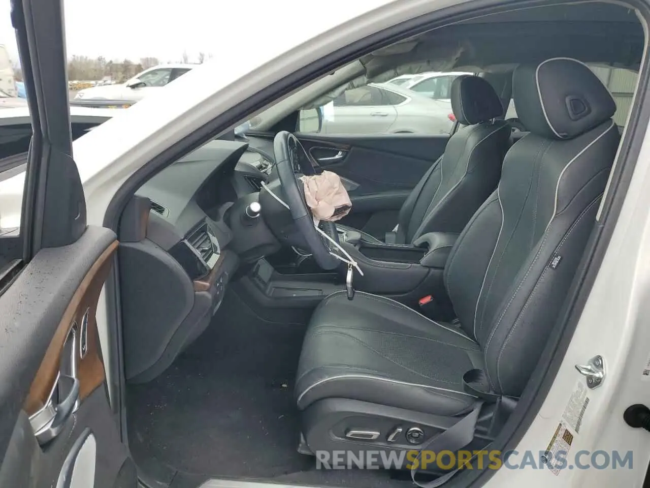 7 Photograph of a damaged car 5J8TC2H70NL003201 ACURA RDX 2022