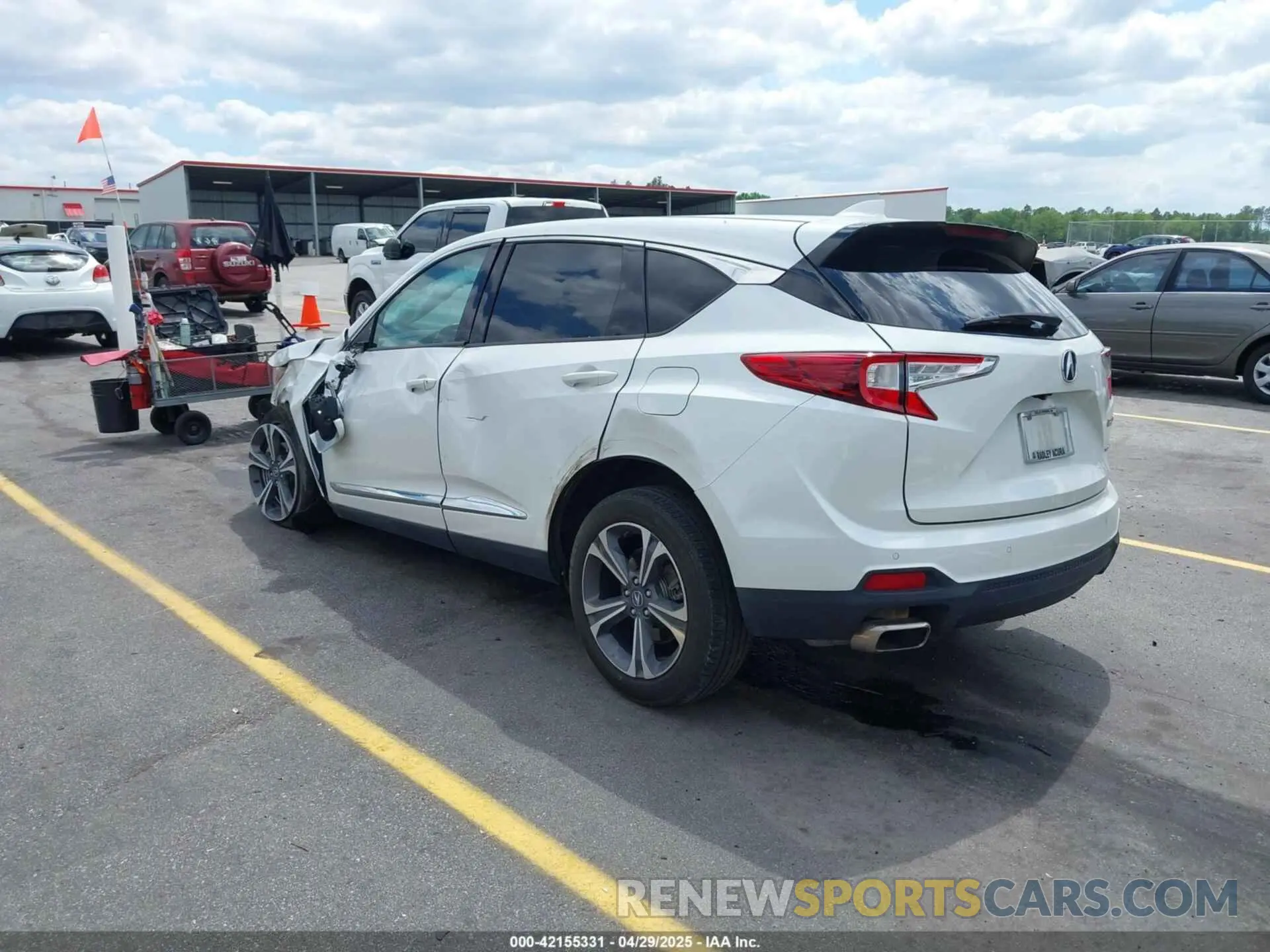 3 Photograph of a damaged car 5J8TC2H72NL009713 ACURA RDX 2022