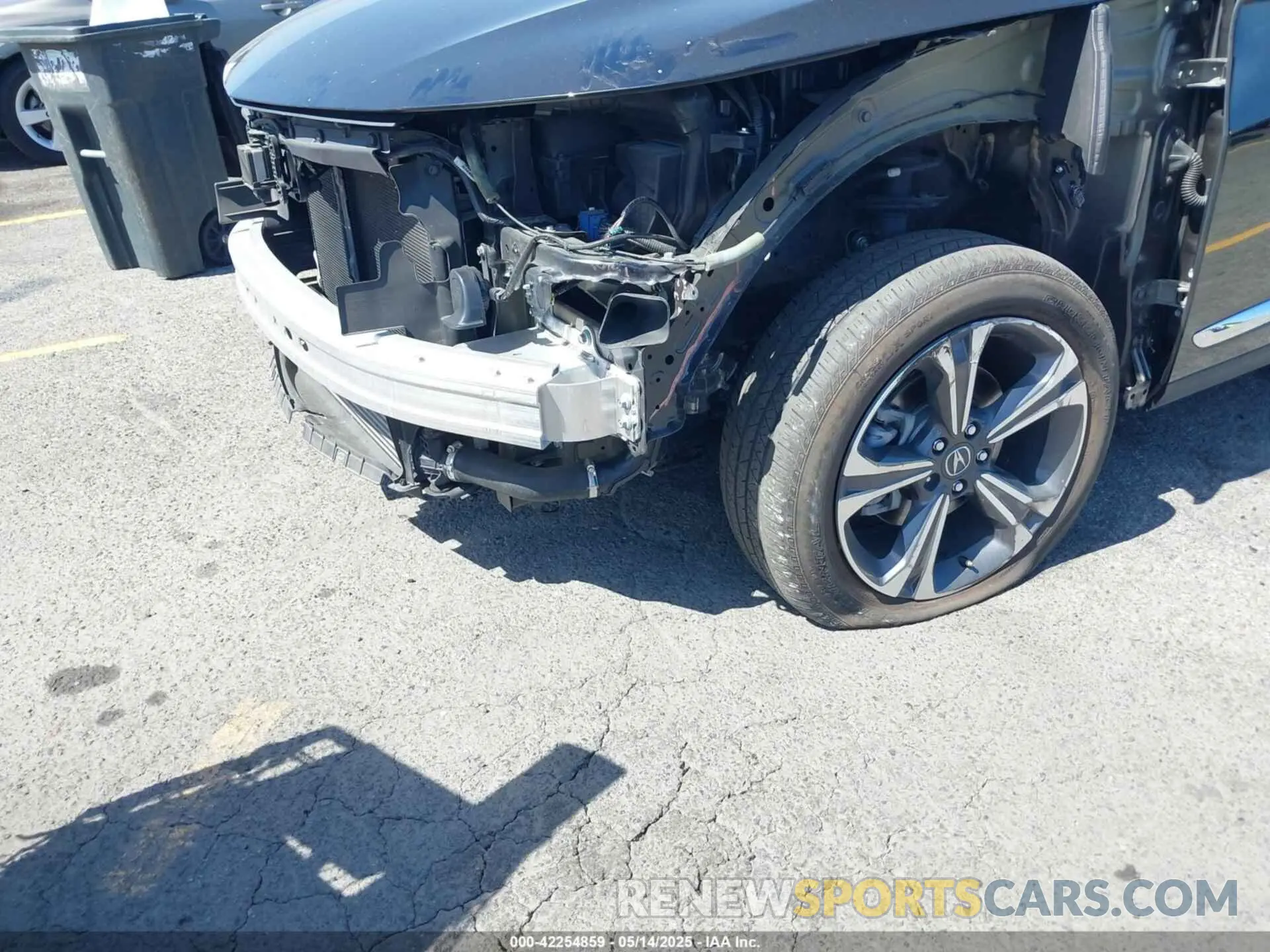 6 Photograph of a damaged car 5J8TC2H75NL014257 ACURA RDX 2022