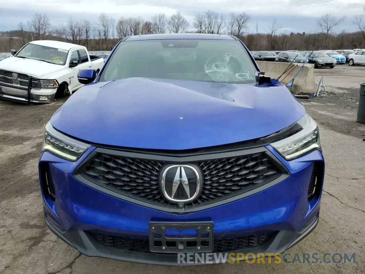 5 Photograph of a damaged car 5J8TC2H83NL008014 ACURA RDX 2022