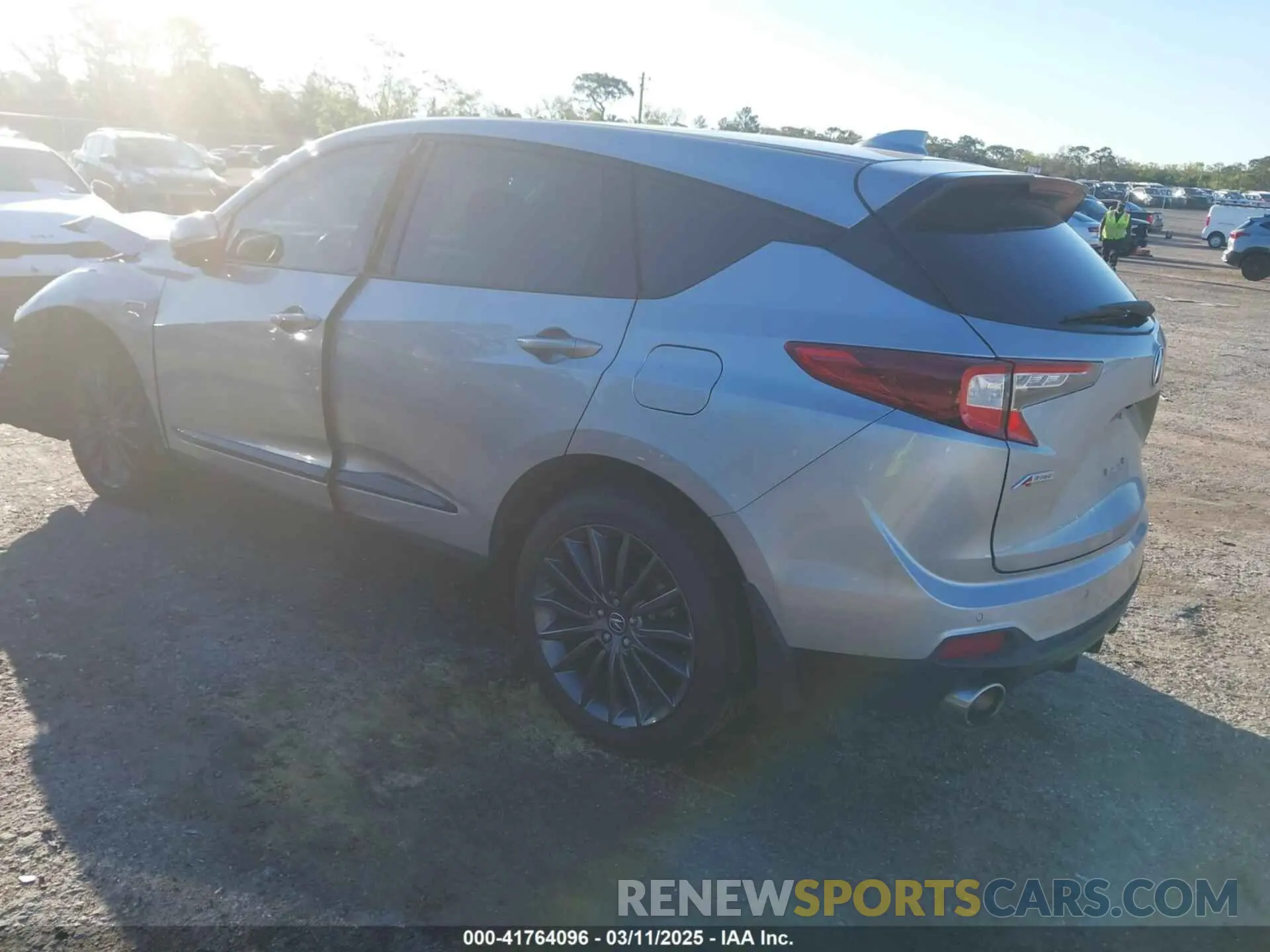 3 Photograph of a damaged car 5J8TC2H89NL000578 ACURA RDX 2022