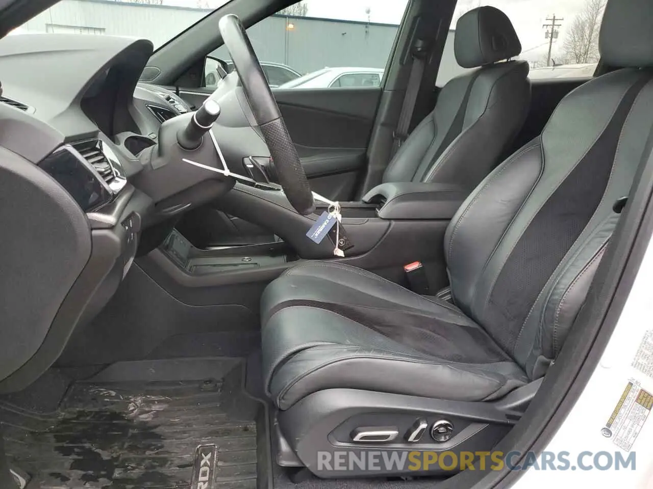 7 Photograph of a damaged car 5J8TC2H89NL009202 ACURA RDX 2022